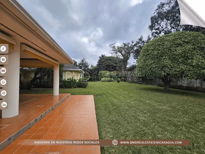 Venta dos propiedades con excelentes acabados en Carretera Sur