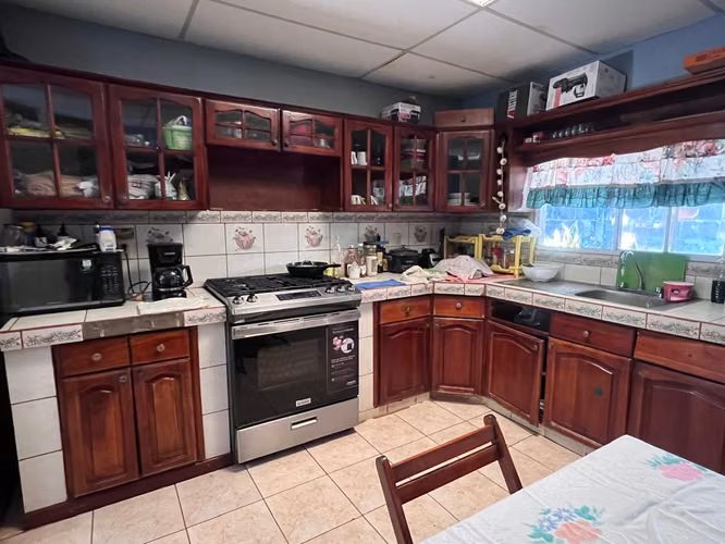 FP>¡Se Vende Casa en Villa Libertad! $80,000