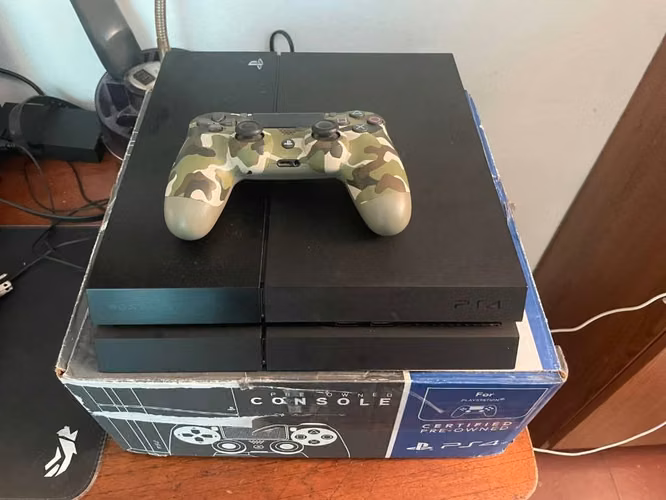 Vendo Playstation 4 - Imagen 4