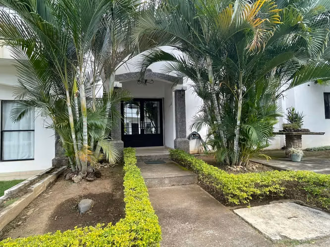 ¡Casa en Venta o Renta en Villa Barcelona, Las Colinas! - Imagen 2