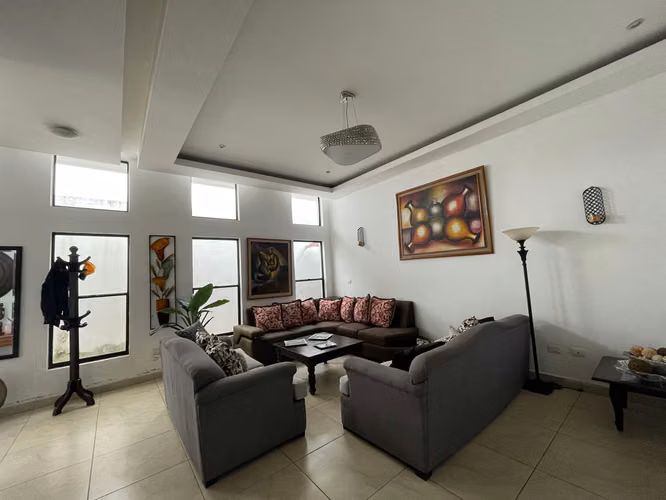 ¡Casa en Venta o Renta en Villa Barcelona, Las Colinas! - Imagen 6