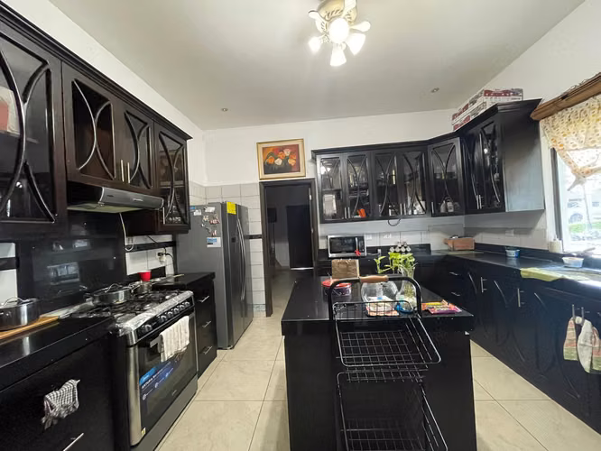 ¡Casa en Venta o Renta en Villa Barcelona, Las Colinas! - Imagen 20