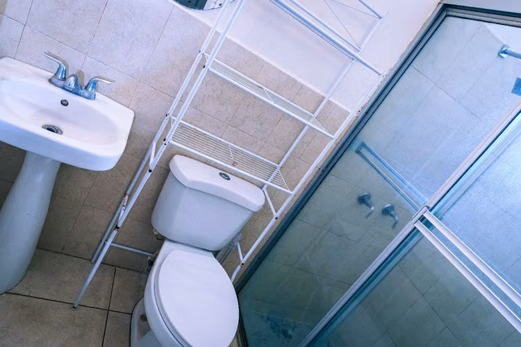 FP>¡Vive en una hermosa casa esquinera con todas las comodidades que necesitas! - Imagen 10