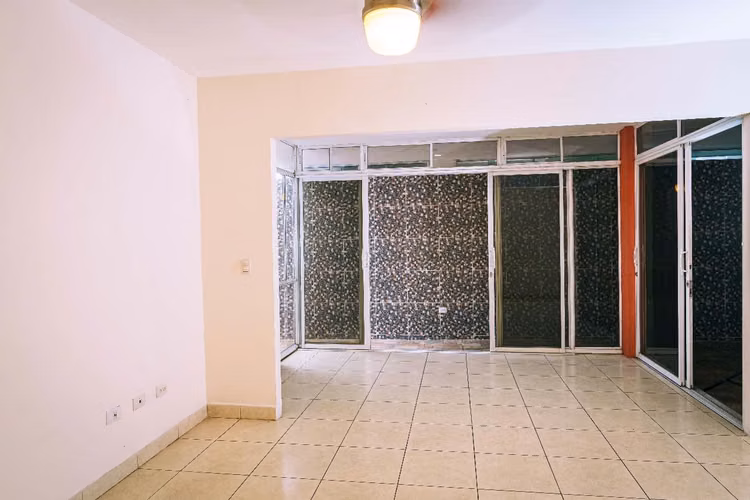 FP>¡Vive en una hermosa casa esquinera con todas las comodidades que necesitas! - Imagen 9