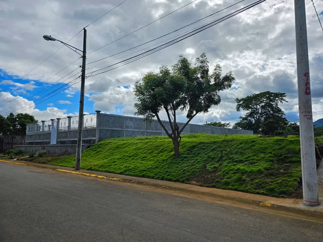 Venta de terreno km 14 carretera a Masaya Bosque de Capistrano