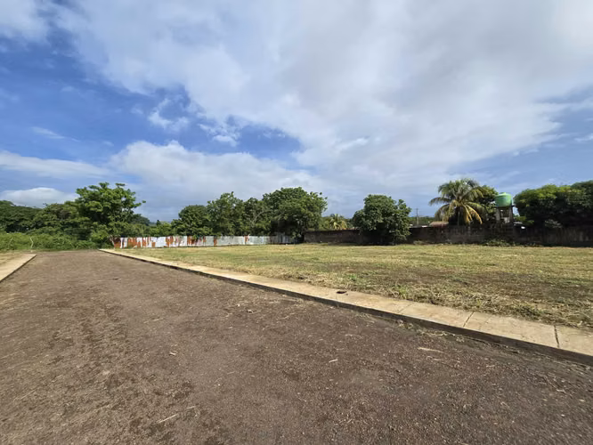 Venta de terreno km 14 carretera a Masaya Bosque de Capistrano