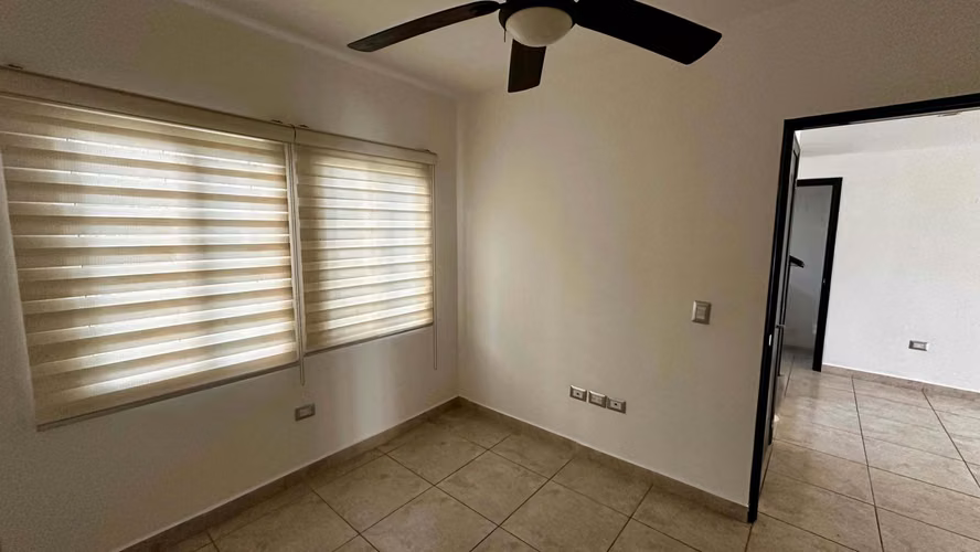 Alamedas de las Colinas Condominio - Imagen 8