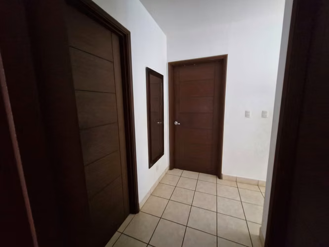 FP>Se Vende Casa en Urbanización Llama del Bosque. $135,000