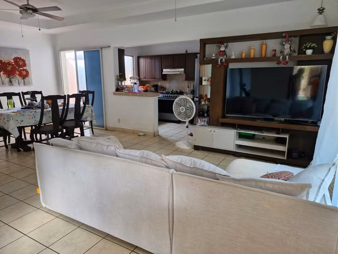 FP>Se Vende Casa en Urbanización Llama del Bosque. $135,000