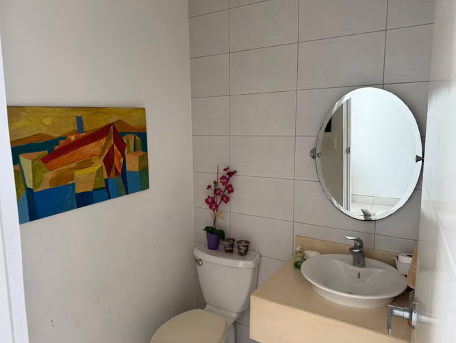 Casa en venta en el exclusivo Residencial Frascati , ubicado en Las Colinas, Managua!