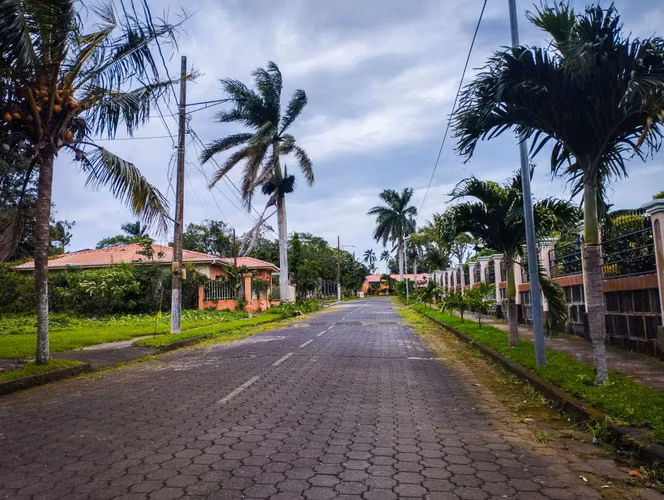 Venta de lote en Residencial de Alto Valor Diriamba (Lote81)
