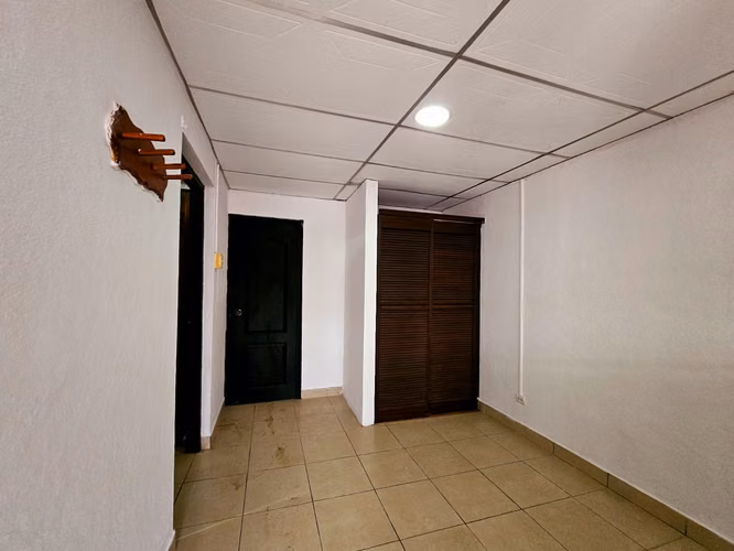 Casa Recién Remodelada en Las Brisas