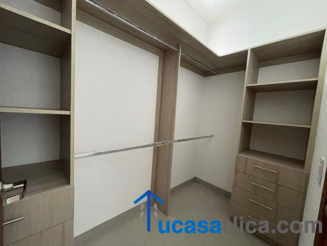 Moderna Casa en Villas de Santa Lucia - Imagen 12