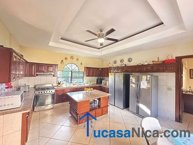 Casa grande en Venta y Renta en santo Domingo - Imagen 2