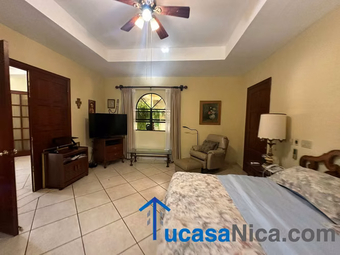 Casa grande en Venta y Renta en santo Domingo - Imagen 9