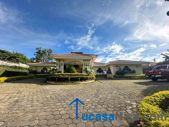 Casa grande en Venta y Renta en santo Domingo - Imagen 17