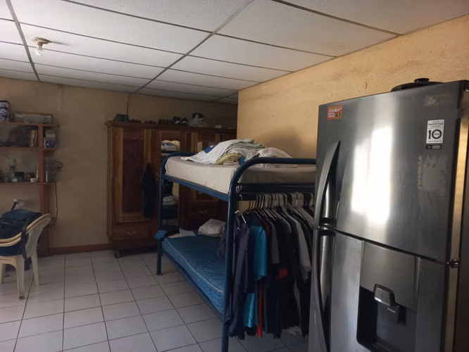 " Vendo Hermosa Casa en Colonia Universitaria, Carretera Norte"