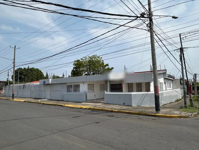 En venta edificio en Sta Ana (El arbolito) Managua-Nicaragua
