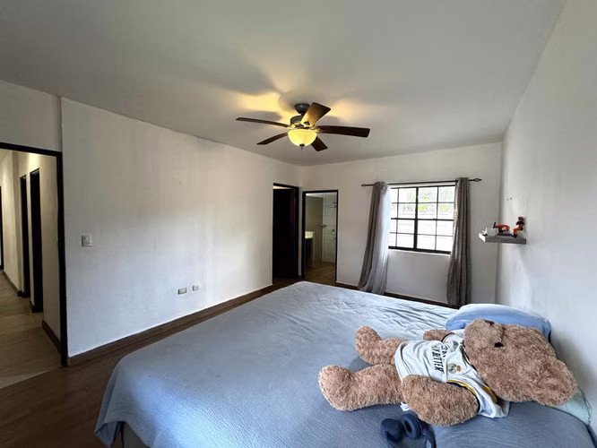 Venta de Casa en el Km 12.5 de la Carretera Sur en Serranías Terreno 4,360 v2