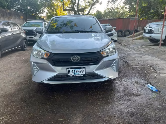 Renta de Sedanes automáticos - Imagen 6