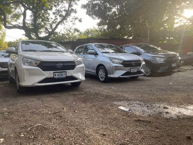 Renta de Sedanes automáticos - Imagen 4