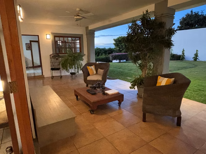 Casa con vista espectacular de 4 habitaciones - Imagen 5
