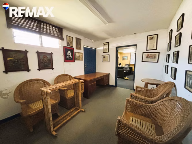 Local Comercial con Excelente Ubicación – Ideal para Oficinas