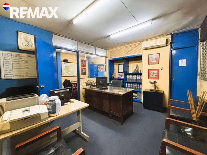 Local Comercial con Excelente Ubicación – Ideal para Oficinas