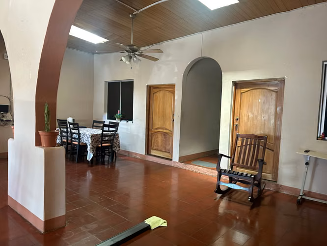 Acogedora Casa en Venta en el Corazón de Masaya Para Comercio!!!!