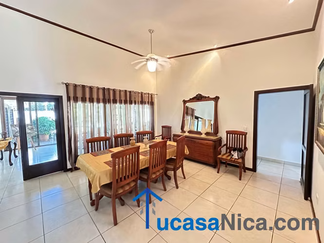 Casa Amueblada de  4 habitaciones - Imagen 15