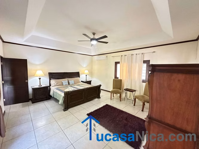 Casa Amueblada de  4 habitaciones - Imagen 6
