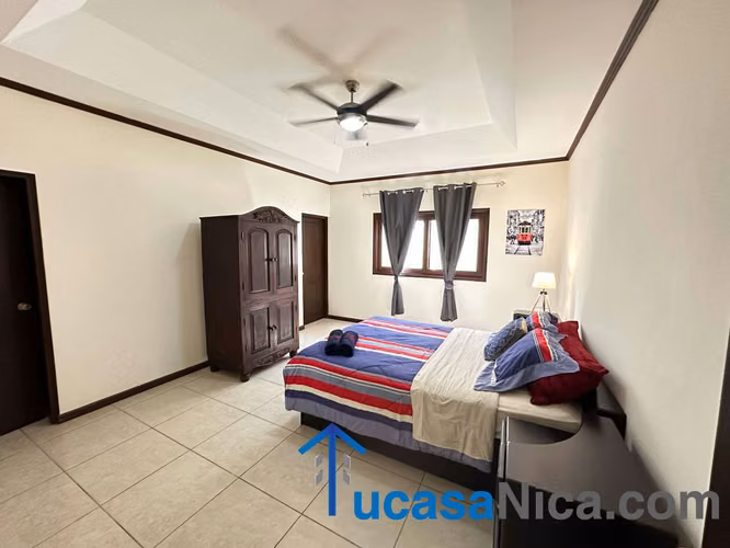 Casa Amueblada de  4 habitaciones - Imagen 13