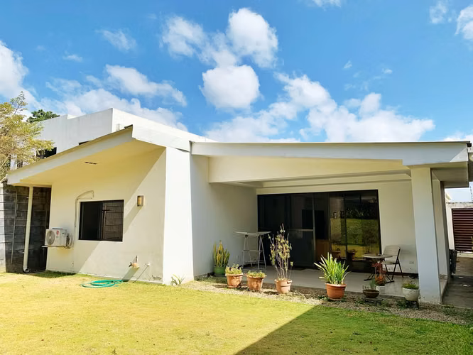 Se Vende Hermosa Casa en Condominio Encanto de la Estancia! $250,000 - Imagen 8
