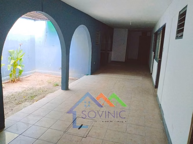 Casa en Bolonia para habitar ó inversiones.