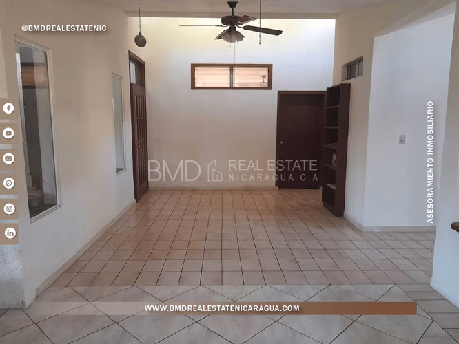 VENTA EN BOLONIA PARA NEGOCIO CON BODEGA 320MTS2 BUENA UBICACION 5382