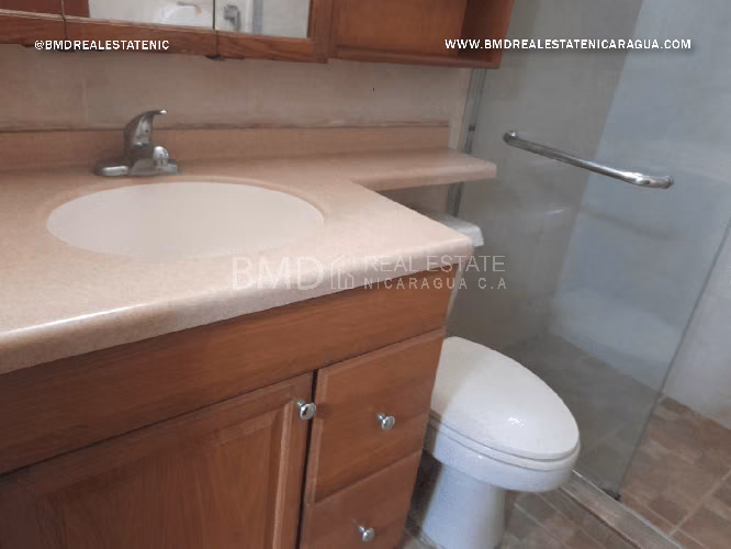 Venta de propiedad Comercial en Bolonia con Oficinas, Bodegas y Amplias Áreas de Operación 5382 - Imagen 11