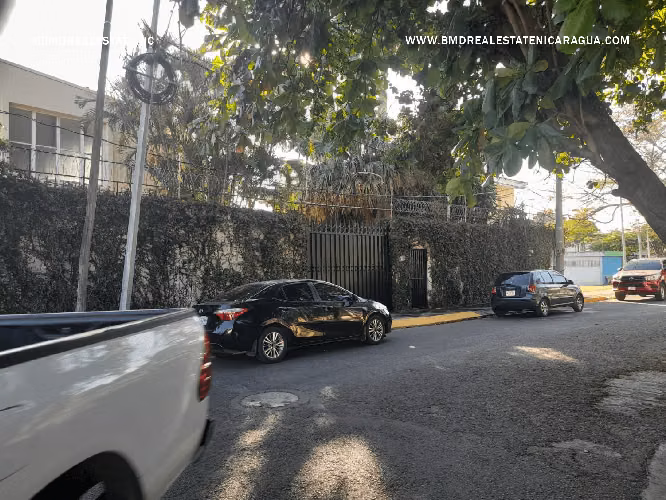 Venta de propiedad Comercial en Bolonia con Oficinas, Bodegas y Amplias Áreas de Operación 5382 - Imagen 17