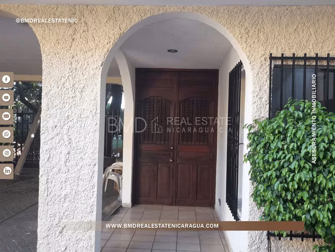 VENTA EN BOLONIA PARA NEGOCIO CON BODEGA 320MTS2 BUENA UBICACION 5382
