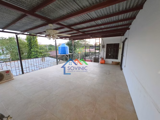 casa Townhouse de 2 piso en venta en las colinas Managua Nicaragua