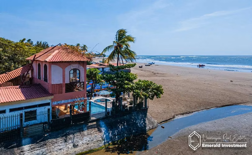 Beachfront Property in Playa Masachapa