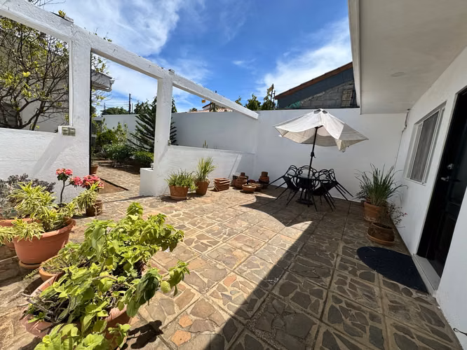 FP> ¡Oportunidad! Casa Moderna en Venta – Carretera Sur KM 10.5 $220,000