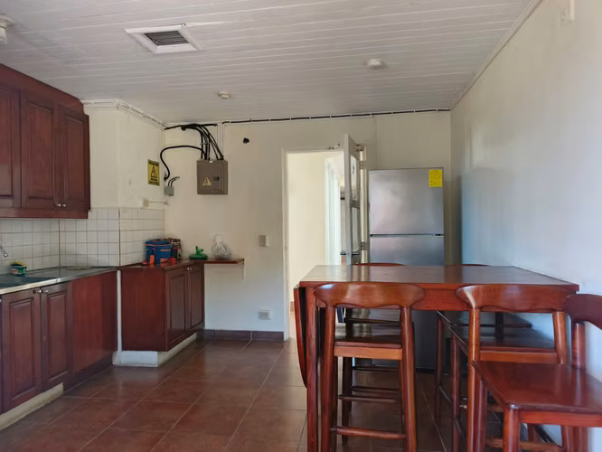BOLONIA - SE VENDEN DE OFICINAS CORPORATIVAS CON AMPLIO PARQUEO