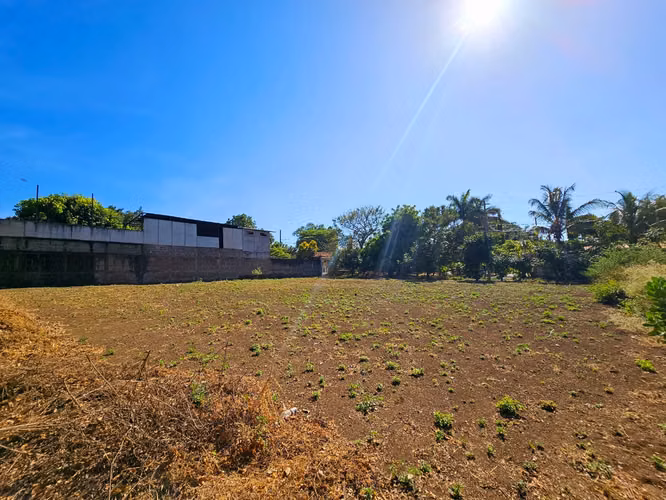 Terreno en venta en carretera vieja a leon