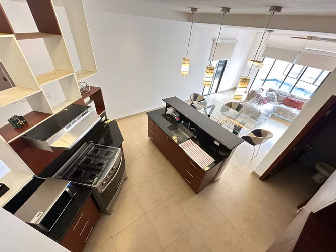  ¡Casa estilo apartamento con piscina privada!