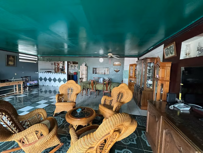 FP>¡Moderna Propiedad en Tipitapa – Ideal para Familia Grande o Inversión! $300,000