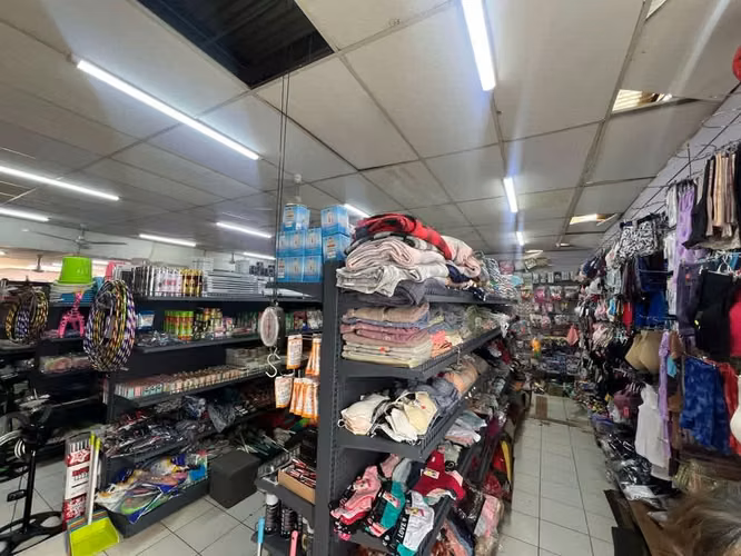 FP ¡Propiedad comercial ideal en Tipitapa – Lista para operar!  Precio de venta: $80,000