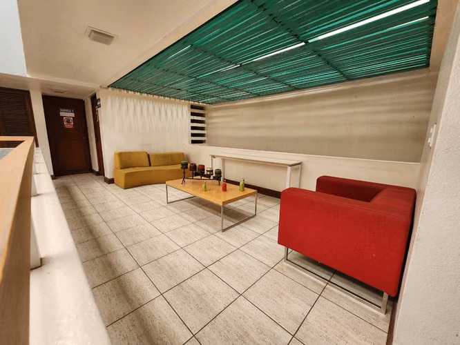 Venta de Edificio de Oficinas en Bolonia