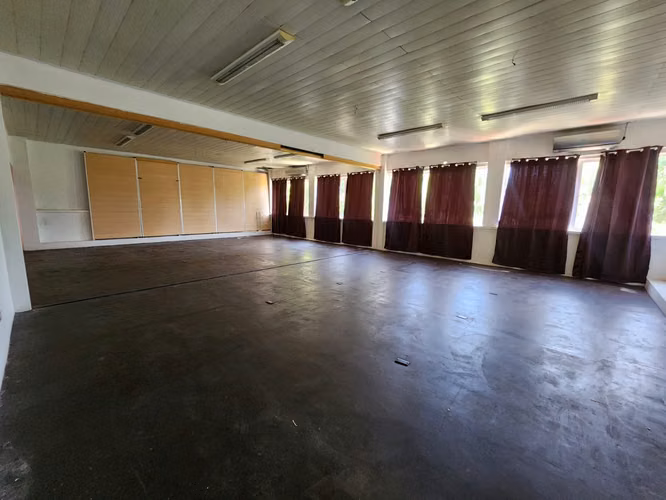Venta de Edificio de Oficinas en Bolonia