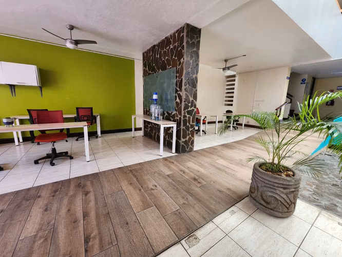 Venta de Edificio de Oficinas en Bolonia