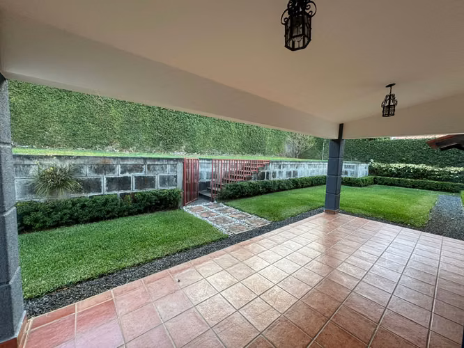  Casa en Renta – las colinas - Imagen 2